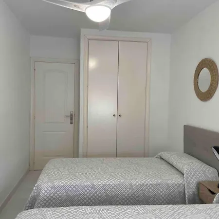 Diem - 2 Y Piscina Appartement *
